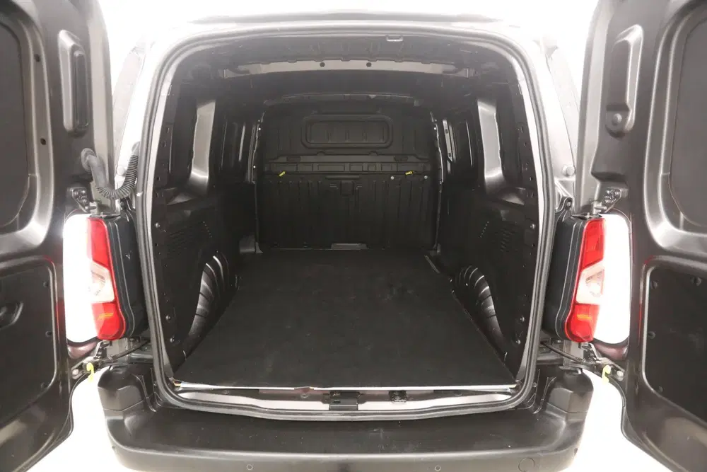 Opel Combo 1.5D 102PK uit 2022, foto 3