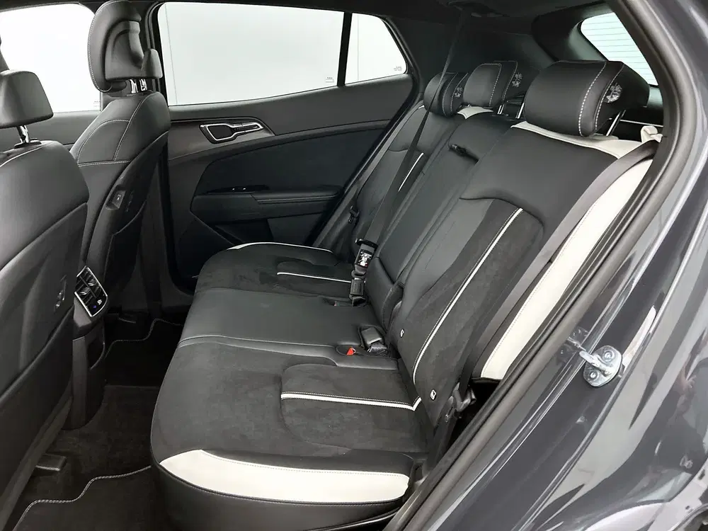 Kia Sportage 1.6 T-GDi Hybrid GT-PlusLine uit 2025, foto 18