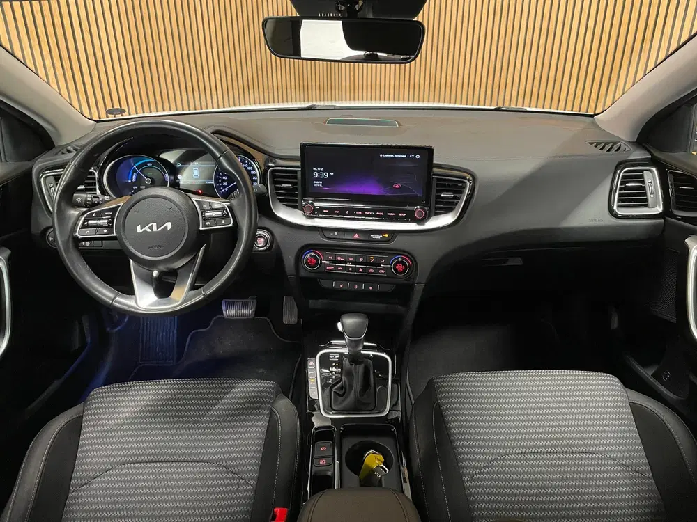 Kia Ceed 1.6 GDI PHEV DynamicLine uit 2021, foto 7