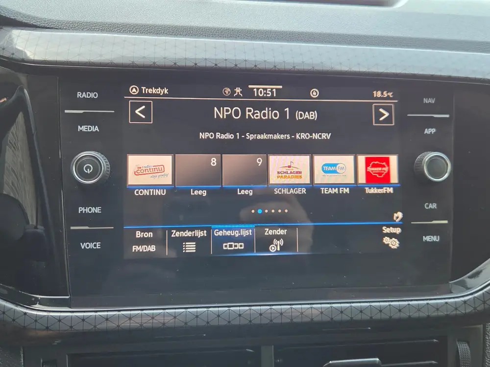 Volkswagen T-Cross 1.0 TSI Style | Virtual Cockpit uit 2021, foto 19
