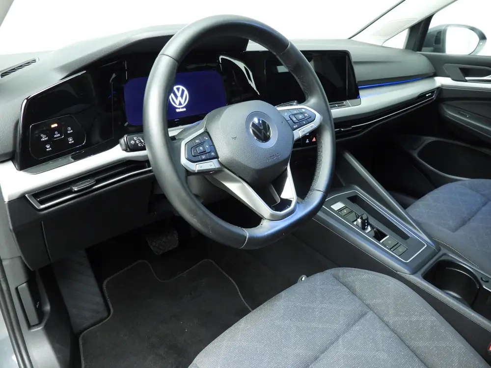 Volkswagen Golf 1.0 eTSI Life Business dealer onderhouden | uit 2021, foto 6