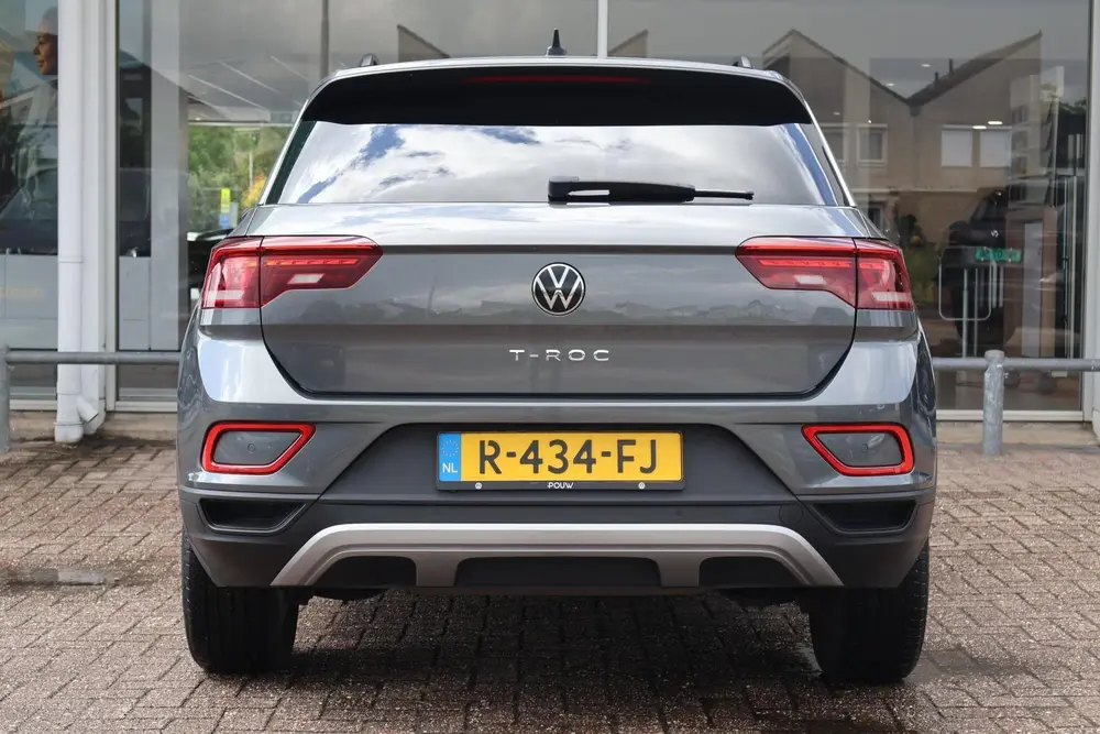 Volkswagen T-Roc 1.0 TSI 110pk Life 75 Edition | Camera | Ad uit 2022, foto 11