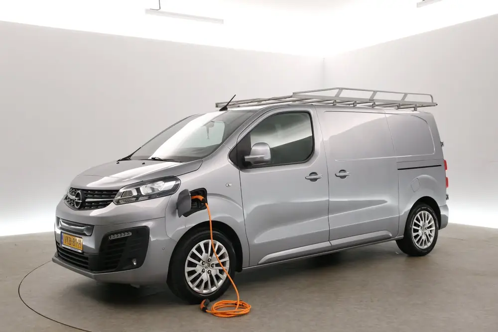 Fiat Scudo Opel Vivaro-e 75 kWh L2H1 Innovation uit 2021, foto 9