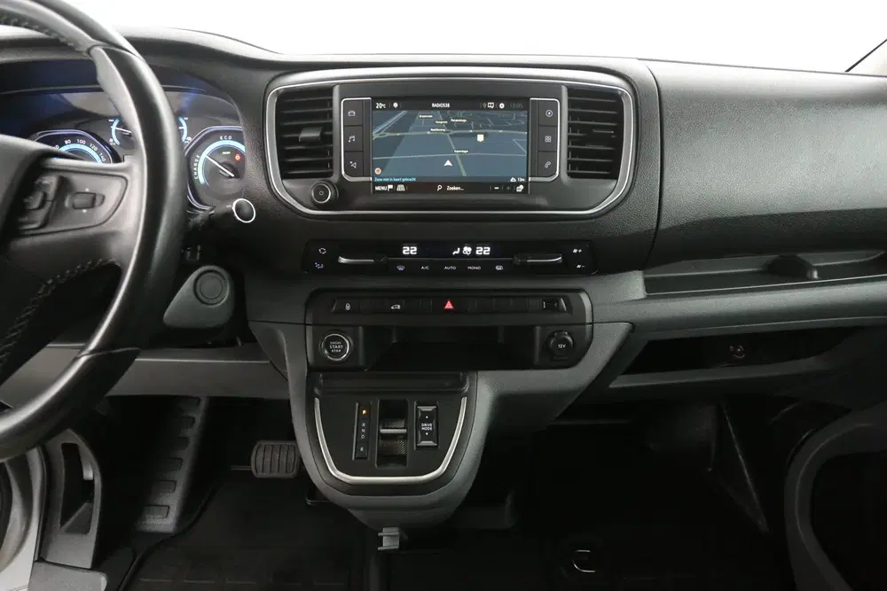 Peugeot Expert Opel Vivaro-e 75 kWh L2H1 Innovation uit 2021, foto 12