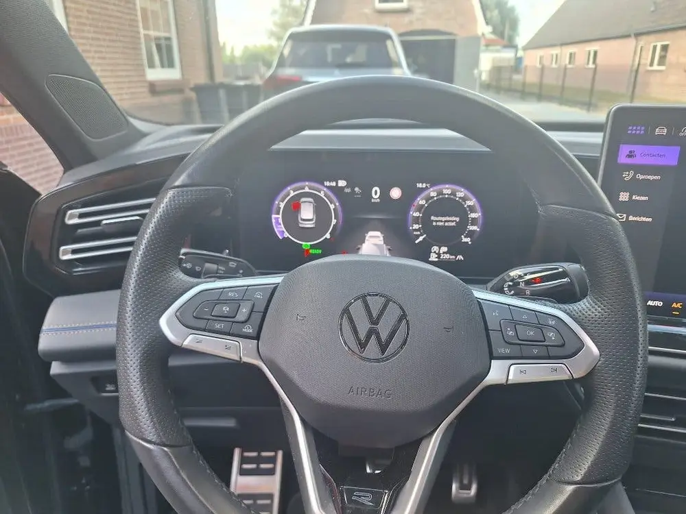 Volkswagen Tiguan 1.5 Etsi 150pk Dsg-7 2024 Zwart uit 2024, foto 16
