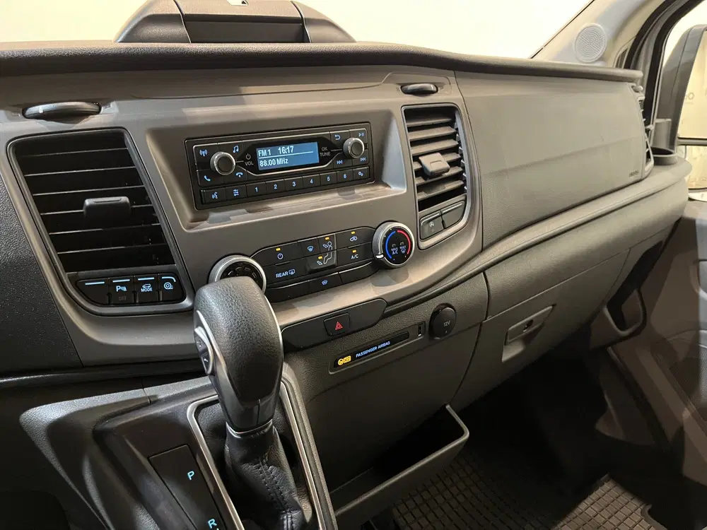 Ford Transit 350 2.0 TDCI L3H2 Trend 130 PK Automaat uit 2024, foto 7