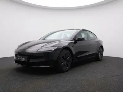 Tesla Model 3 RWD 60 kWh uit 2024