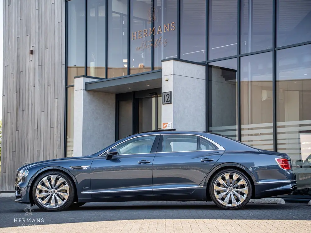 Bentley Flying Spur 6.0 W12 First Edition / NAIM / Rotating uit 2019, foto 13