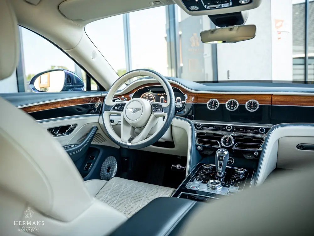 Bentley Flying Spur 6.0 W12 First Edition / NAIM / Rotating uit 2019, foto 16