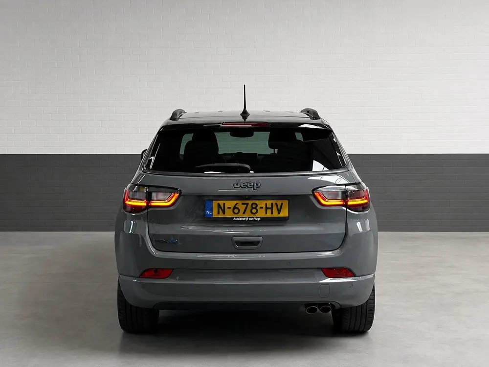 Jeep Compass 4xe 240 Plug-in Hybrid S versie uit 2021, foto 6