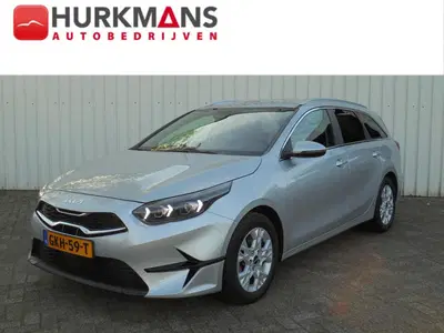 Kia Ceed 1.5 T-GDi 140PK DYNAMICPLUSLINE NL-AUTO uit 2024