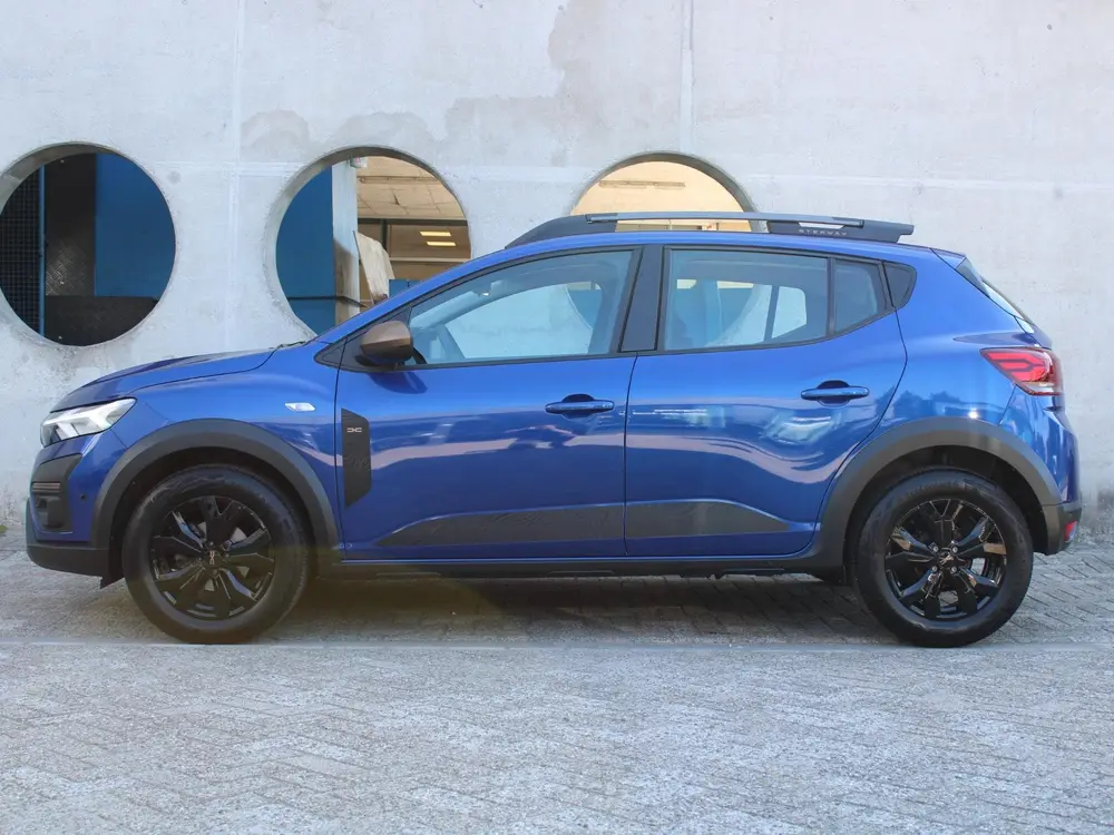 Dacia Sandero 1.0 TCe 110 Extreme uit 2024, foto 3
