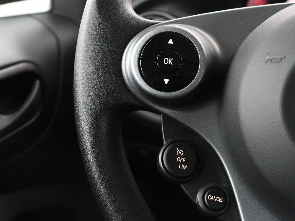 Smart ForTwo EQ Comfort 18 kWh | SOH 92,2% | Carplay | Cruis uit 2021, foto 15