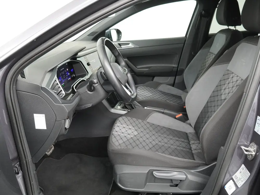 Volkswagen Taigo 150pk TSI R-Line Business DSG | Camera | Ad uit 2022, foto 11