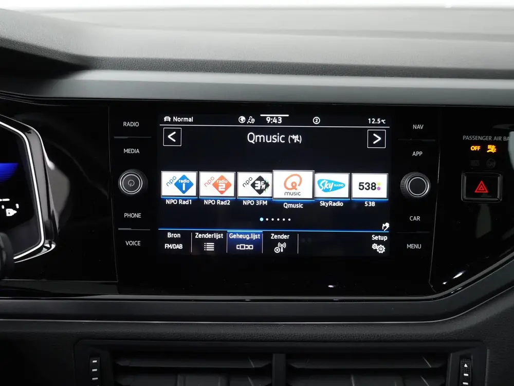 Volkswagen Taigo 150pk TSI R-Line Business DSG | Camera | Ad uit 2022, foto 16