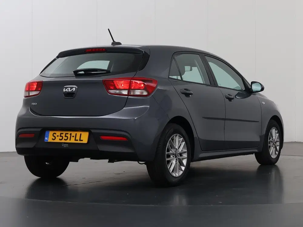 Kia Rio 1.0 T-GDi MHEV DynamicLine uit 2023, foto 2
