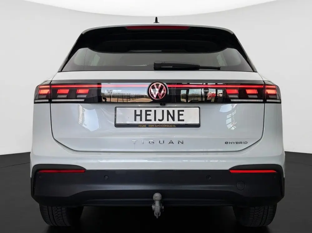 Volkswagen Tiguan 1.5 TSI 204PK eHybrid DSG LIFE 360°CAMERA uit 2025, foto 12