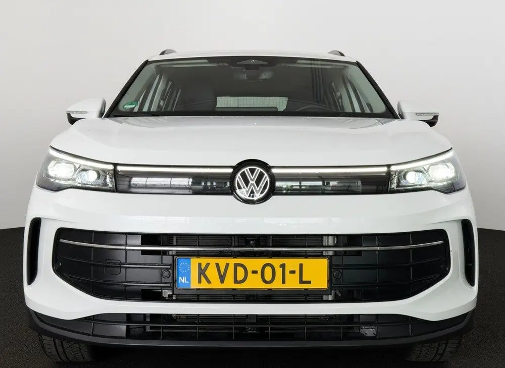 Volkswagen Tiguan 1.5 TSI 204PK eHybrid DSG LIFE 360°CAMERA uit 2025, foto 3