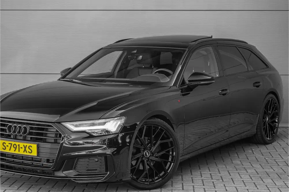 Audi A6 40 TFSI S Edition Pano Matrix LED Camera 2 uit 2023, foto 17