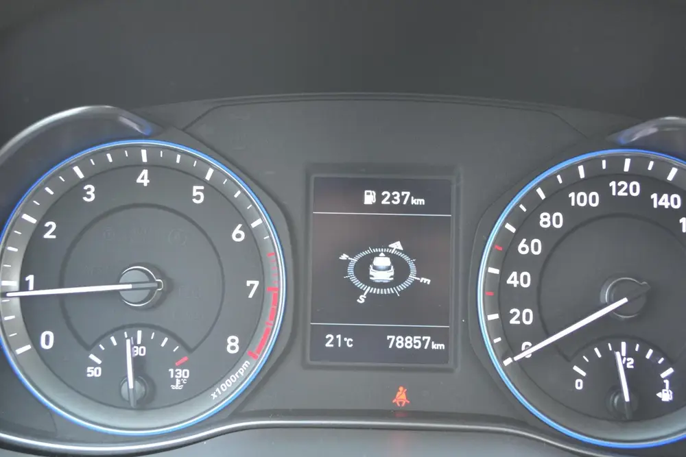 Hyundai KONA 1.0 T-GDI Premium Camera uit 2019, foto 9