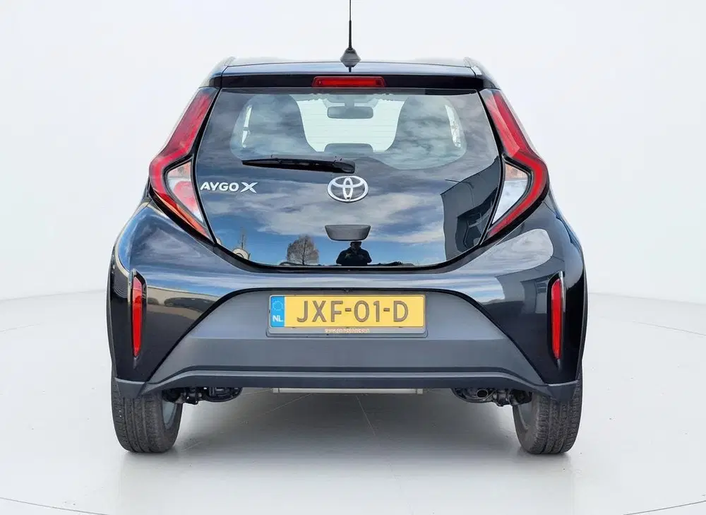 Toyota Aygo X 1.0 VVT-i Play ADAPTIVE CRUISE LMV CAMERA uit 2022, foto 20