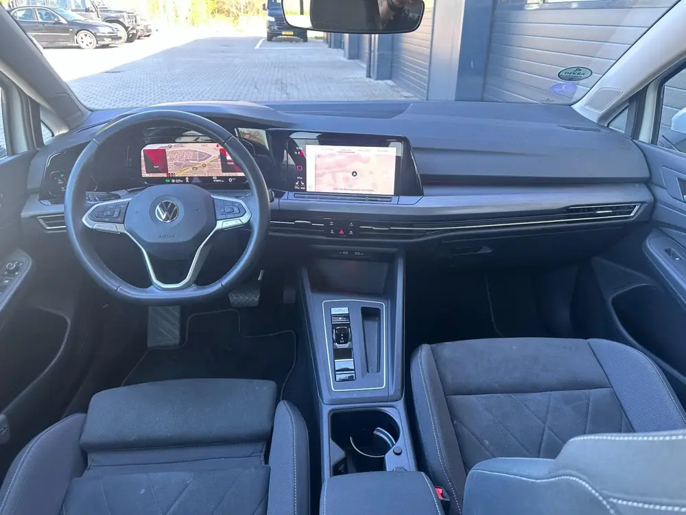 Volkswagen Golf 1.5 eTSI Style automaat l head up l camera uit 2021, foto 10