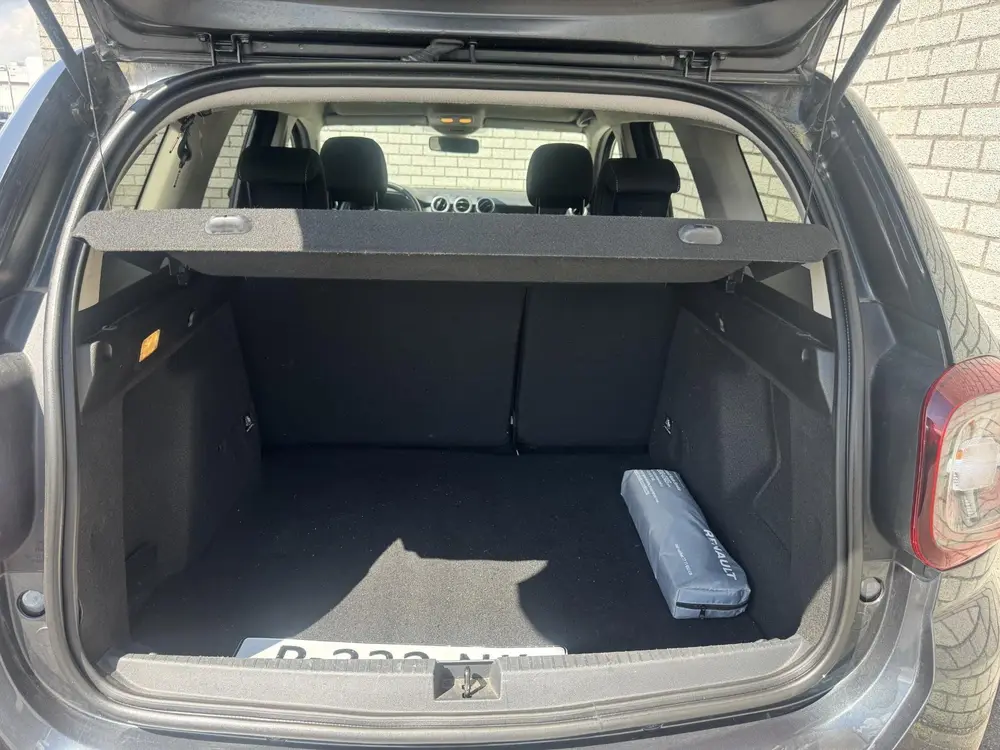 Dacia Duster 1.2 TCe Comfort | Trekhaak | Stoelverwarming | uit 2019, foto 10