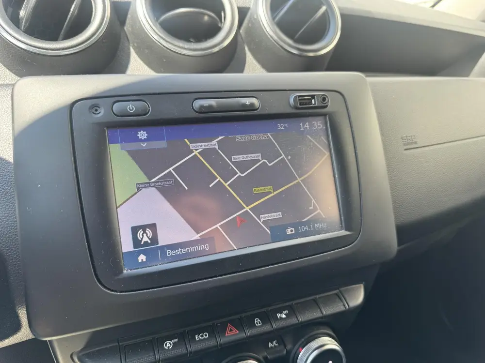 Dacia Duster 1.2 TCe Comfort | Trekhaak | Stoelverwarming | uit 2019, foto 12