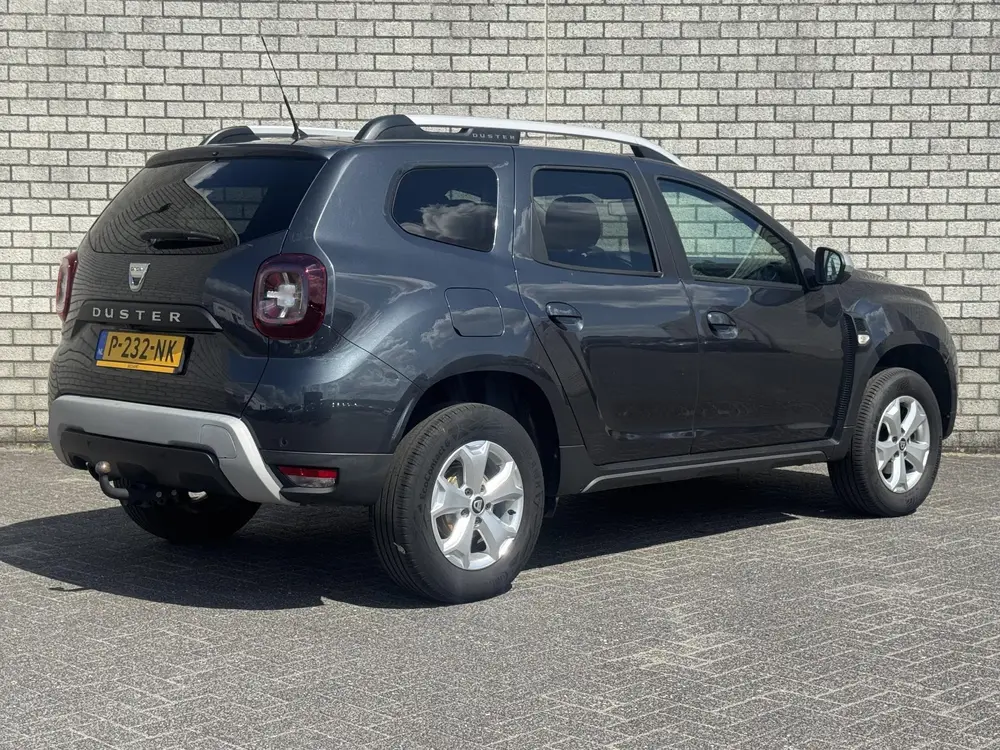 Dacia Duster 1.2 TCe Comfort | Trekhaak | Stoelverwarming | uit 2019, foto 2
