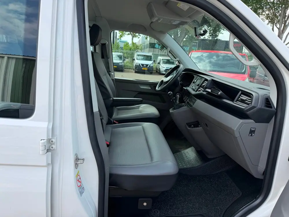 Volkswagen Transporter 2.0 TDI DC / 6 persoons / pick up / O uit 2021, foto 4