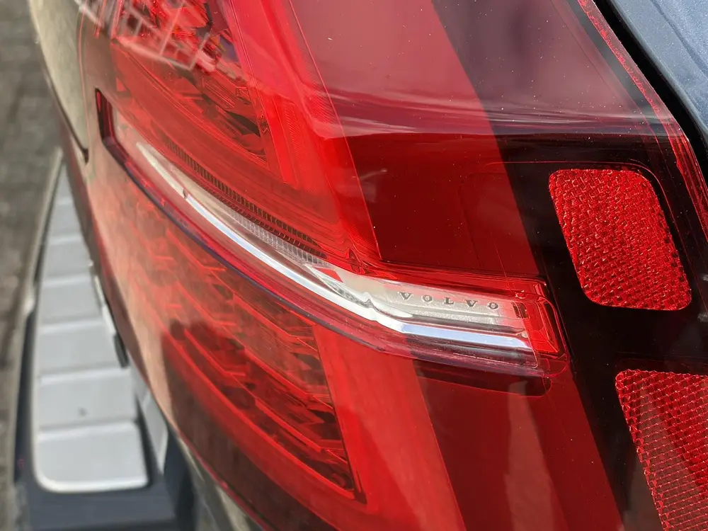 Volvo V60 2.0 D4 AWD Intro Edition / Polestar uit 2019, foto 12