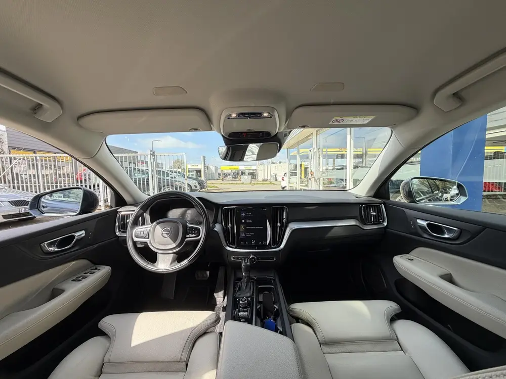 Volvo V60 2.0 D4 AWD Intro Edition / Polestar uit 2019, foto 20
