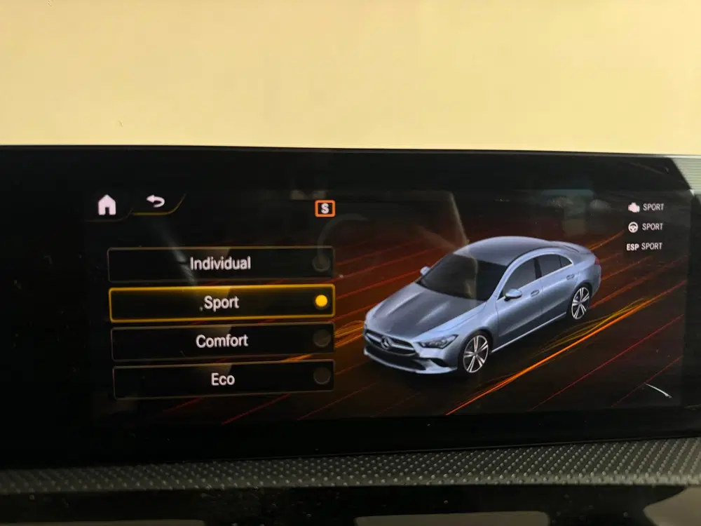 Mercedes-Benz CLA 180 AMG Pano uit 2021, foto 20
