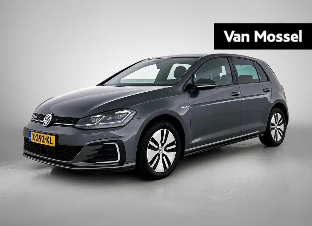 Volkswagen Golf 1.4 TSI PHEV | 1e-Eig. | CarPlay | Camera | uit 2020