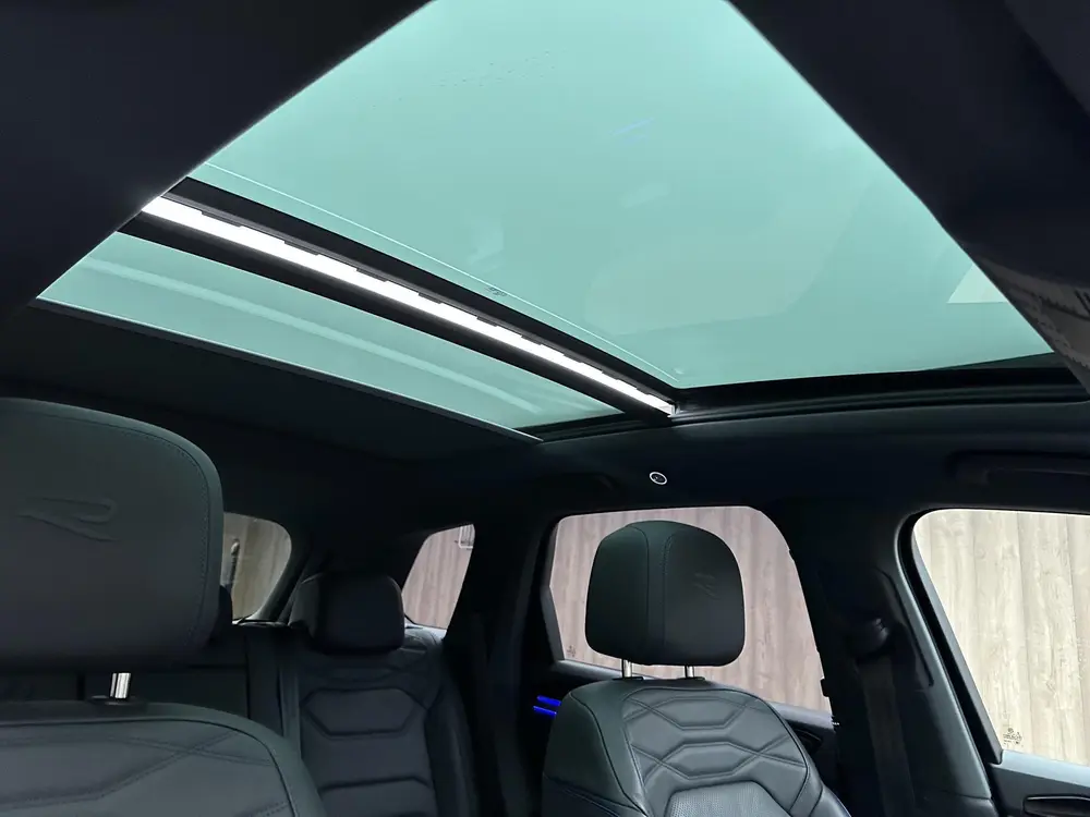 Volkswagen Touareg R 3.0 TSi 4MOTION | Puglia| Dak| Massage| uit 2021, foto 19