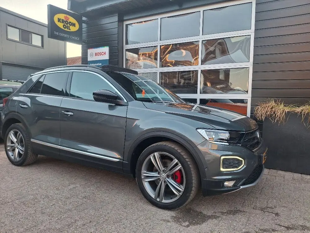 Volkswagen T-Roc 1.5 TSI 150pk DSG uit 2019, foto 4