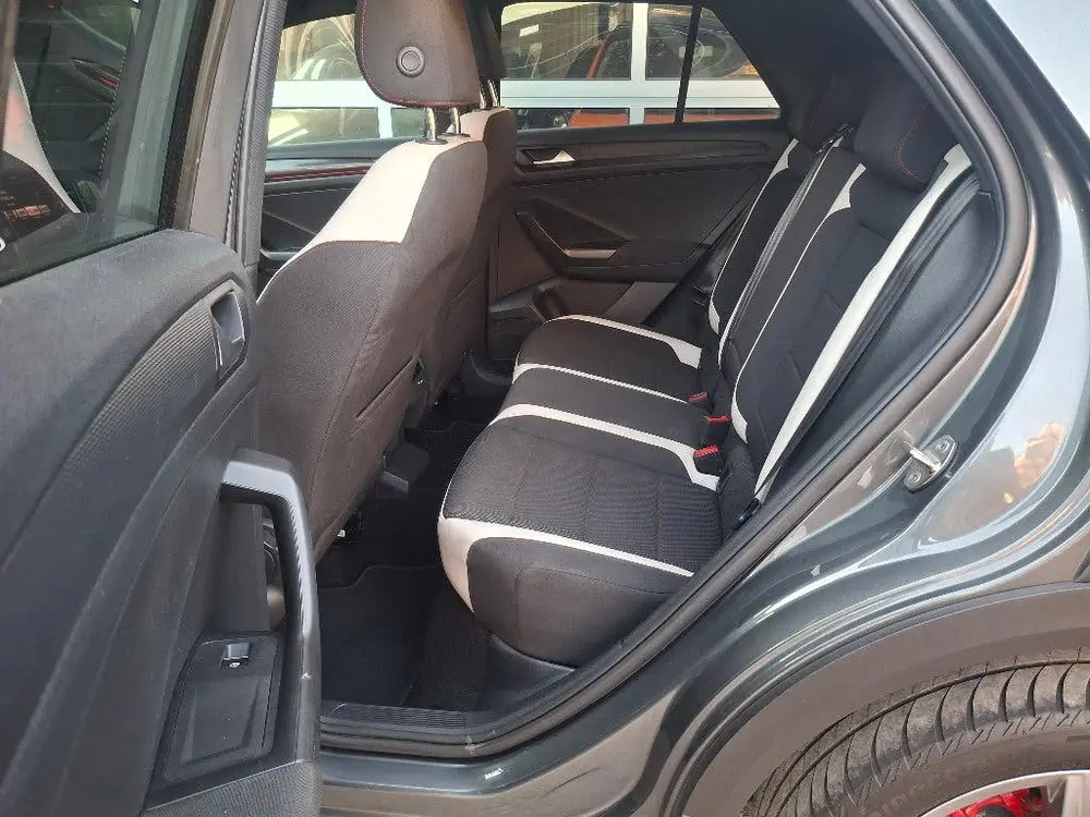 Volkswagen T-Roc 1.5 TSI 150pk DSG uit 2019, foto 8