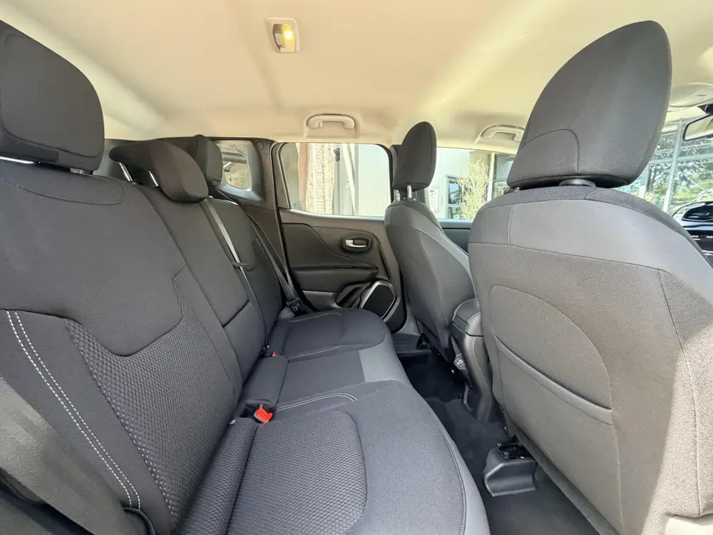 Jeep Renegade 1.3T 4WD Limited | Automaat | Facelift | Stoel uit 2019, foto 14