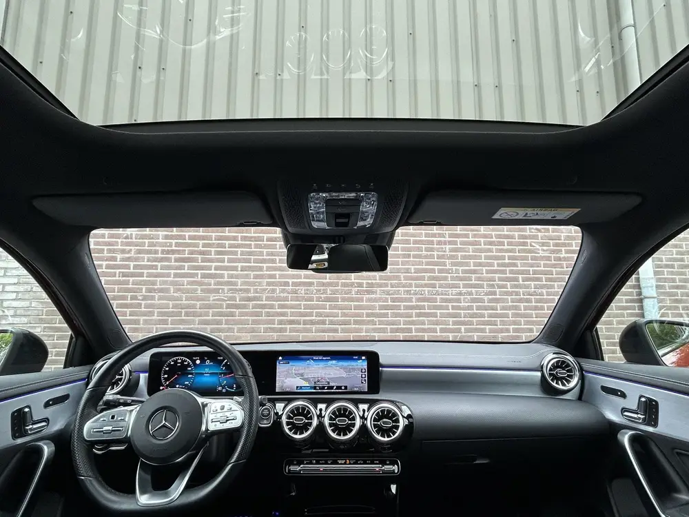 Mercedes-Benz A-Klasse 180 AMG uit 2021, foto 7