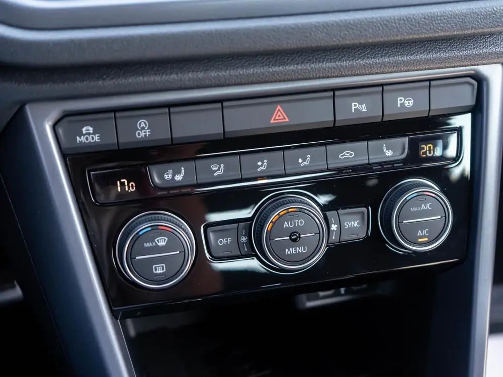 Volkswagen T-Roc Cabrio 1.5 TSI R-Line DSG(Automaat) - Leder uit 2020, foto 14