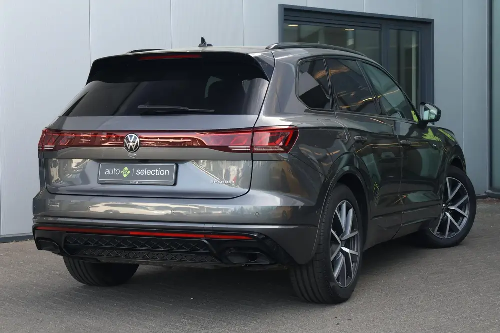 Volkswagen Touareg 3.0 TSi eHybrid 4MOTION R / Panorama / Tr uit 2024, foto 2