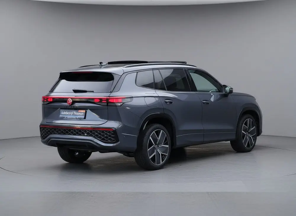 Volkswagen Tayron 1.5 eHybrid R-Line 272pk | Trekhaak | 360 uit 2026, foto 3