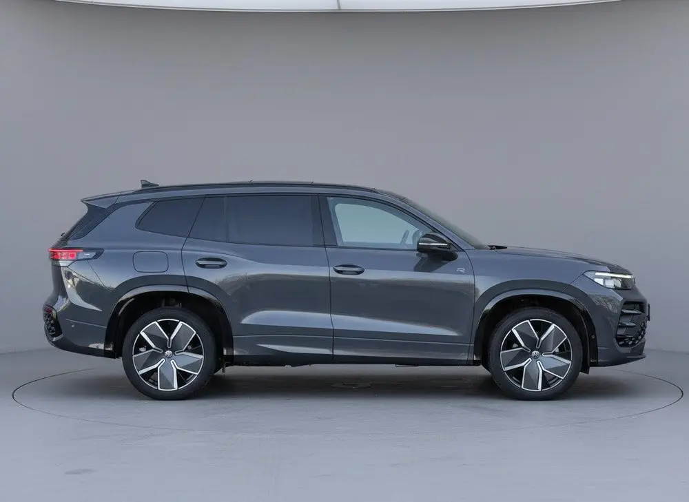Volkswagen Tayron 1.5 eHybrid R-Line 272pk | Trekhaak | 360 uit 2026, foto 6