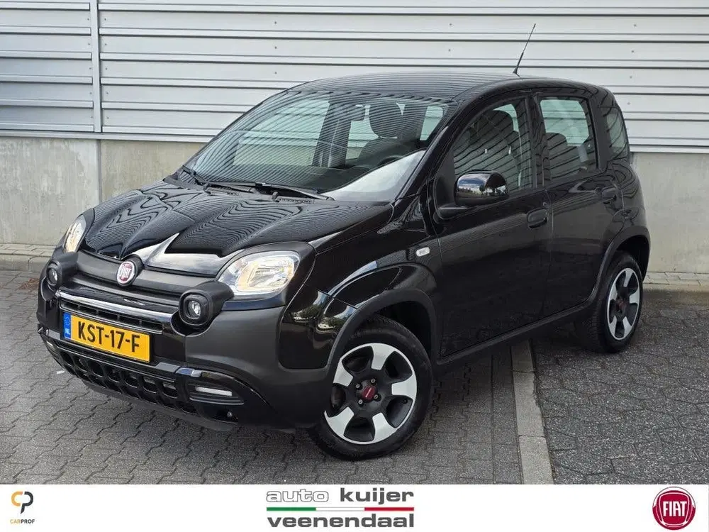 Fiat Panda Hybrid Cross uit 2023