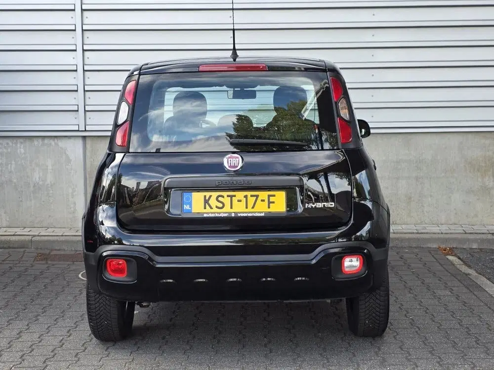 Fiat Panda Hybrid Cross uit 2023, foto 5
