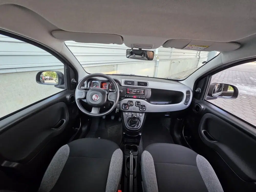 Fiat Panda Hybrid Cross uit 2023, foto 8