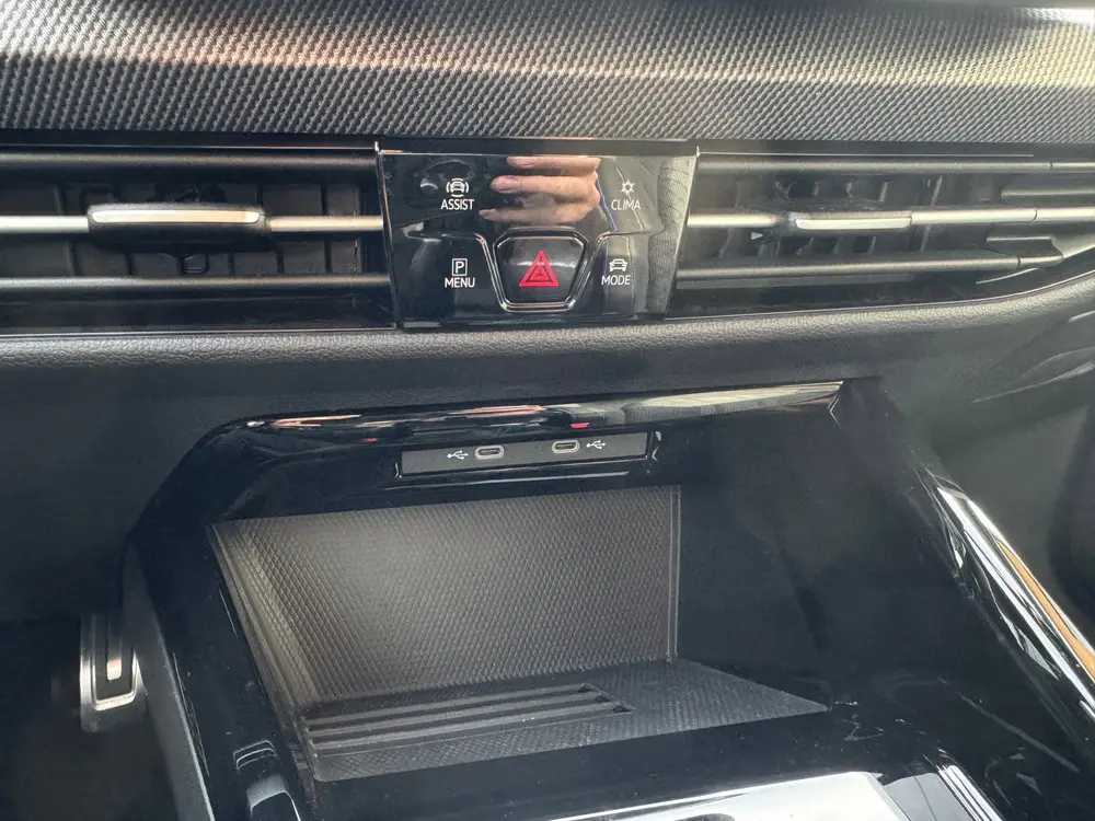 Volkswagen Golf Variant 1.5 TSI R-Line Edition Parkeer Camer uit 2025, foto 12