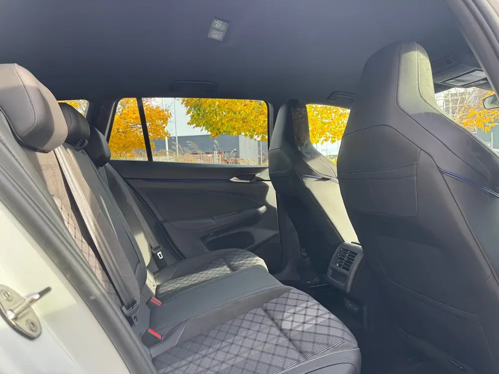 Volkswagen Golf Variant 1.5 TSI R-Line Edition Parkeer Camer uit 2025, foto 15