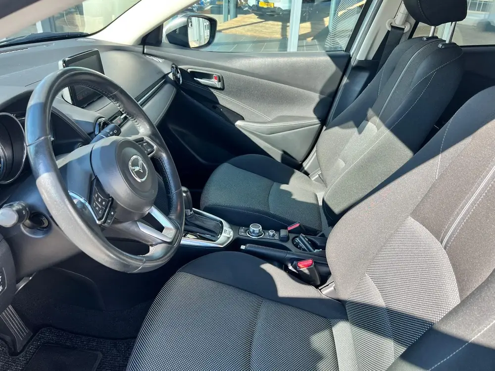 Mazda 2 1.5 Skyactiv-G GT-M AUTOMAAT uit 2019, foto 12