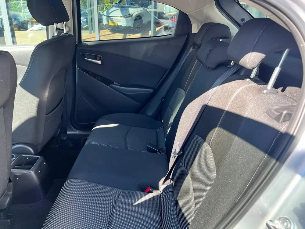 Mazda 2 1.5 Skyactiv-G GT-M AUTOMAAT uit 2019, foto 15